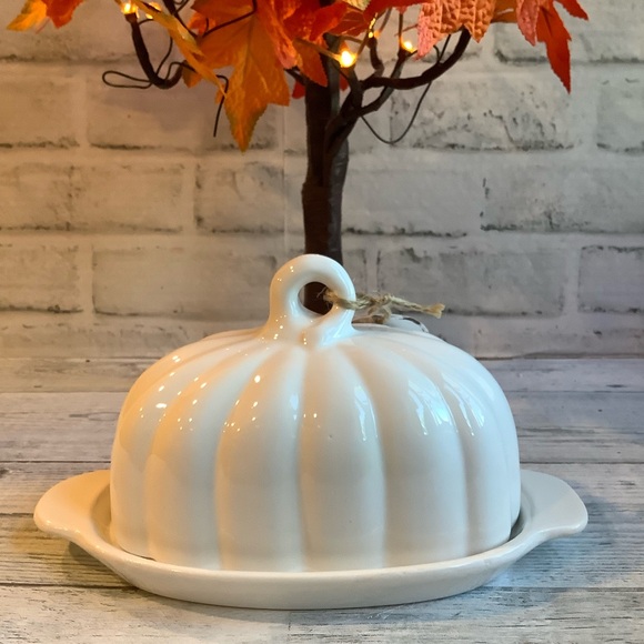 AZZURE HOME Fall Harvest Pumpkin Butter Dish - Picture 2 of 7